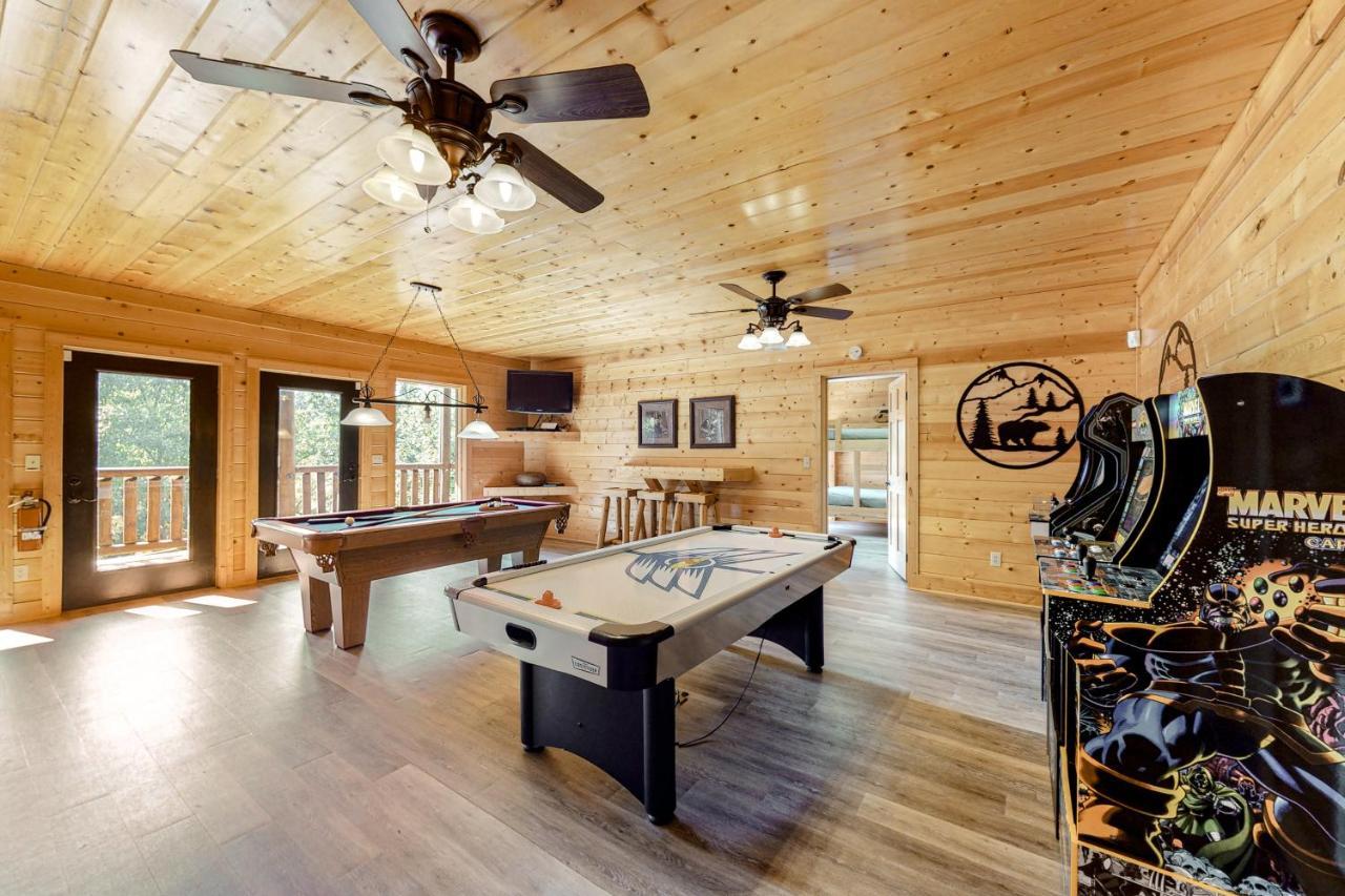 Edge Of The Park Lodge Sevierville Extérieur photo